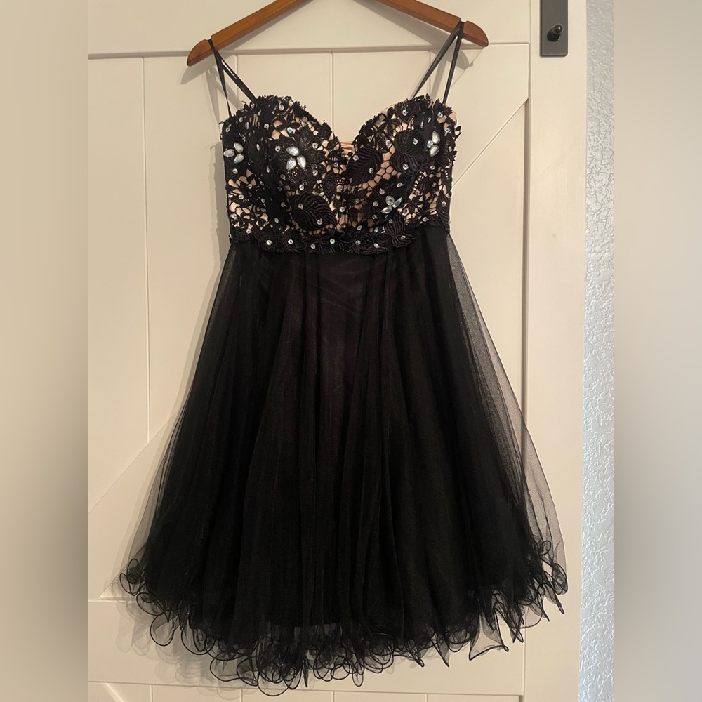 Alyce Paris lace bodice black strapless dress size 6